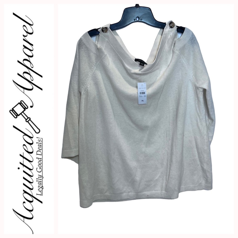 Ann Tayloe Cold Button Shoulder Wool Sweater Top